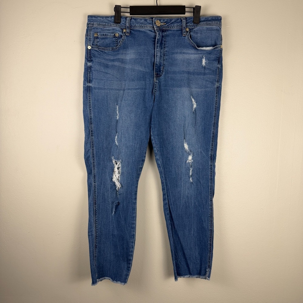 Seven7 Jeans Womens 16 (35x24.5) Blue Denim Cropped Raw Hem High-Rise Distressed